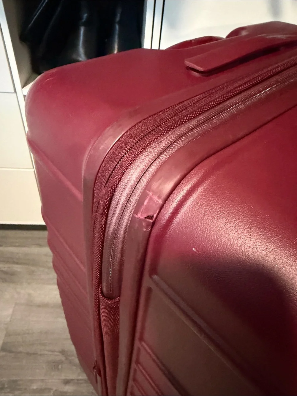 BEIS Maroon Hard-Shell Spinner Suitcase Large Check-In Roller